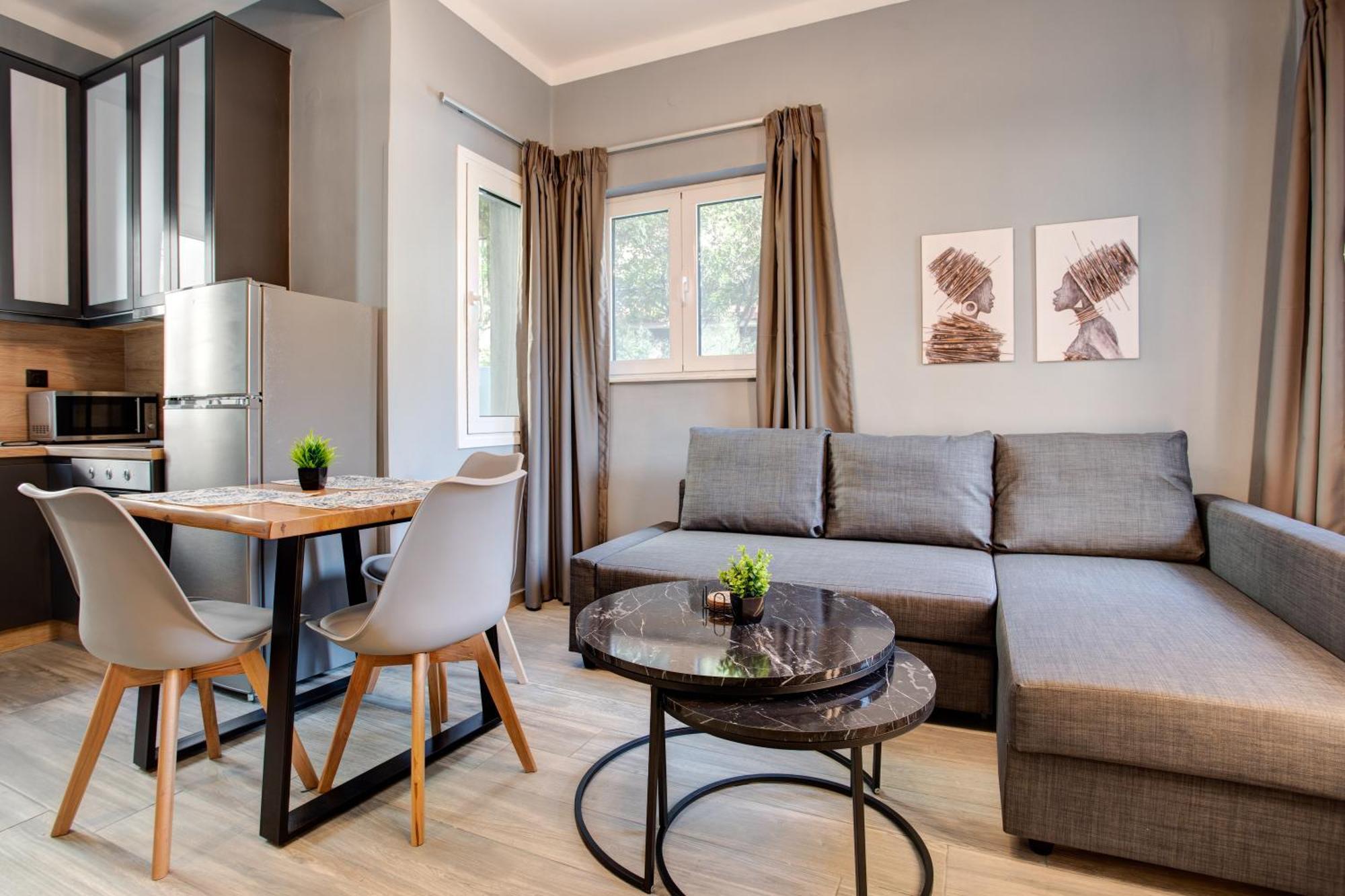 Agora Apartments Mytilene ภายนอก รูปภาพ