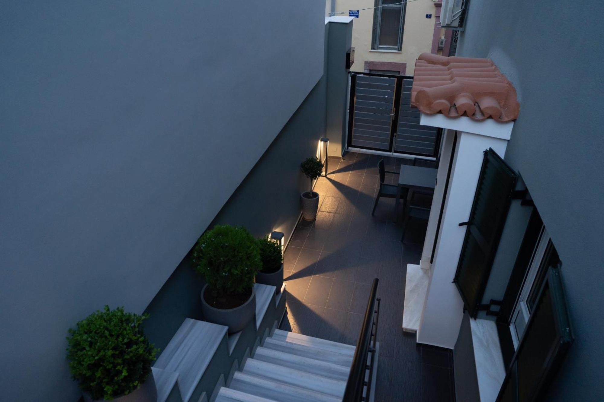 Agora Apartments Mytilene ภายนอก รูปภาพ