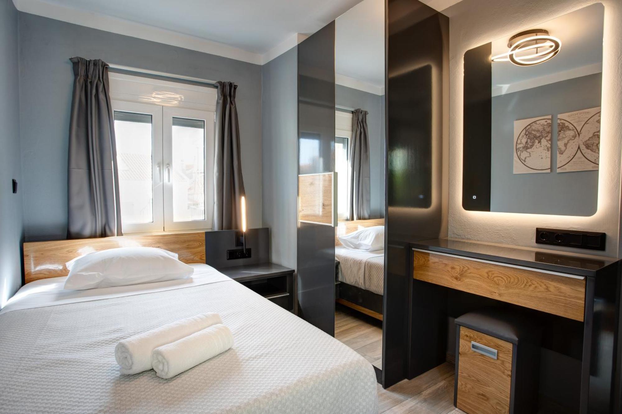 Agora Apartments Mytilene ภายนอก รูปภาพ