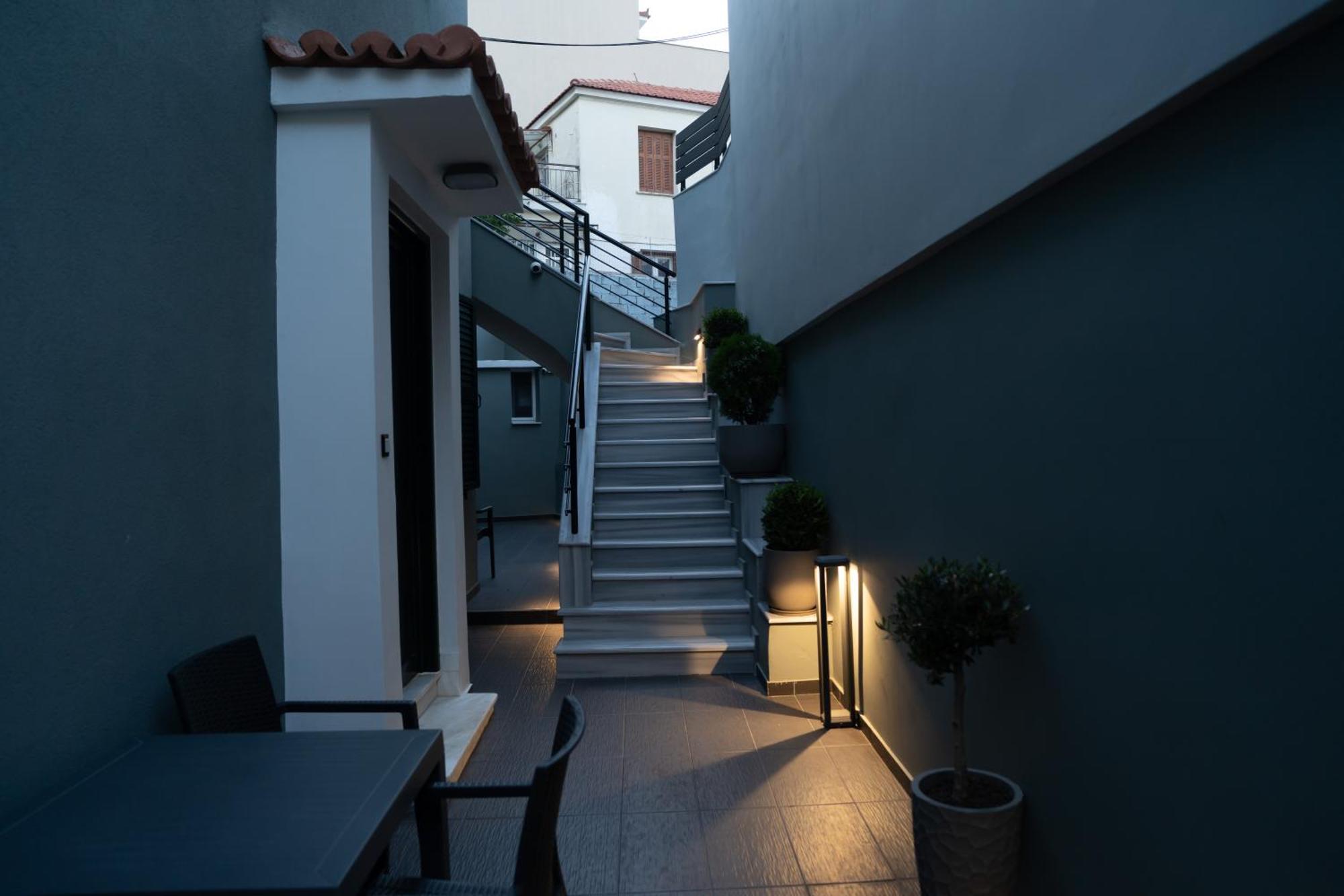 Agora Apartments Mytilene ภายนอก รูปภาพ